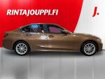 BMW 330 2019 Ruskea (beige)