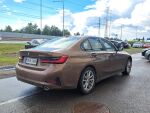 BMW 330 2019 Ruskea (beige)