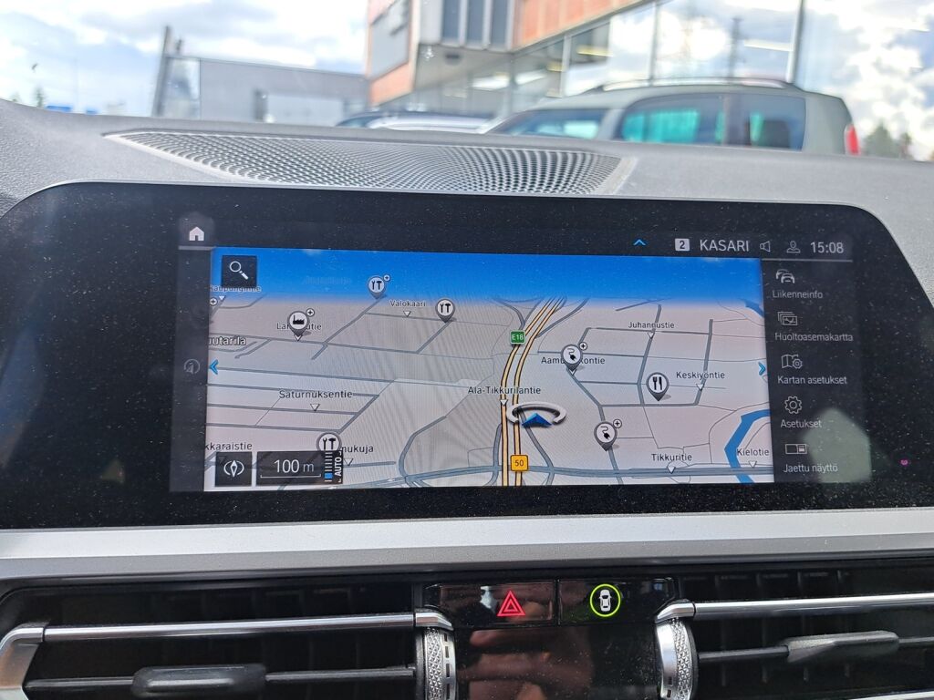 BMW 330 2019 Ruskea (beige)