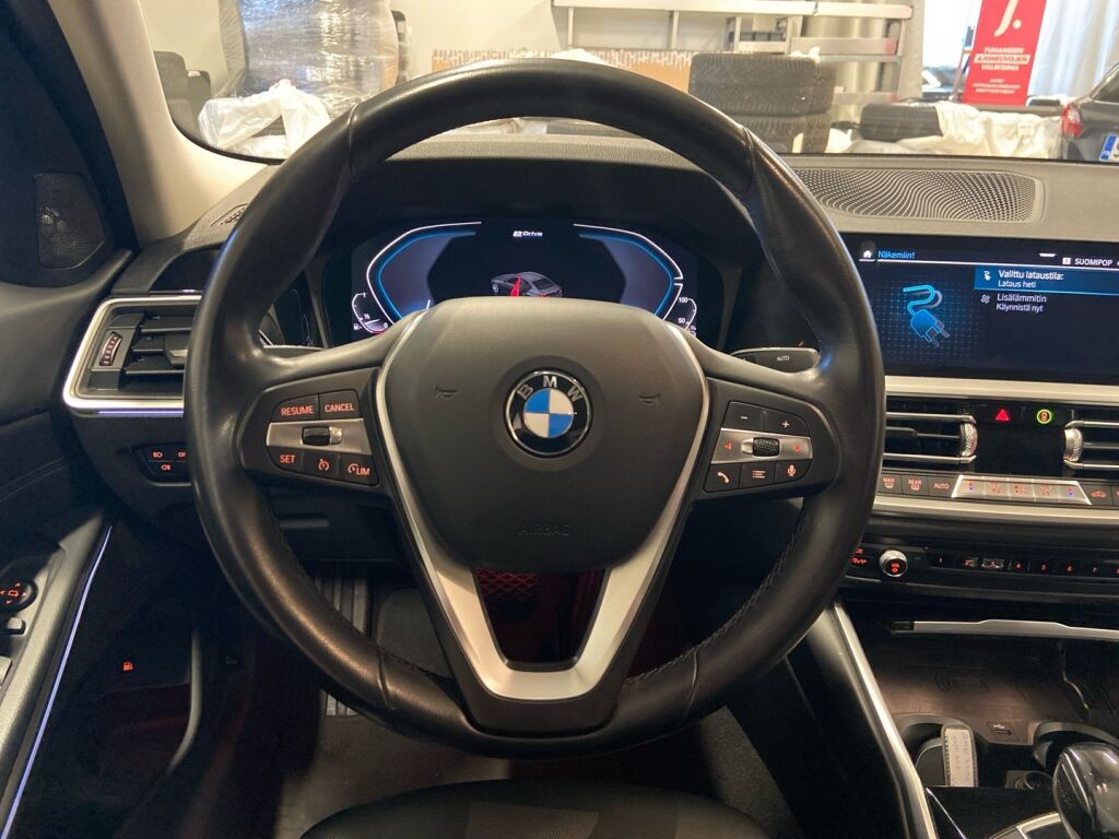 BMW 330 2020 Harmaa