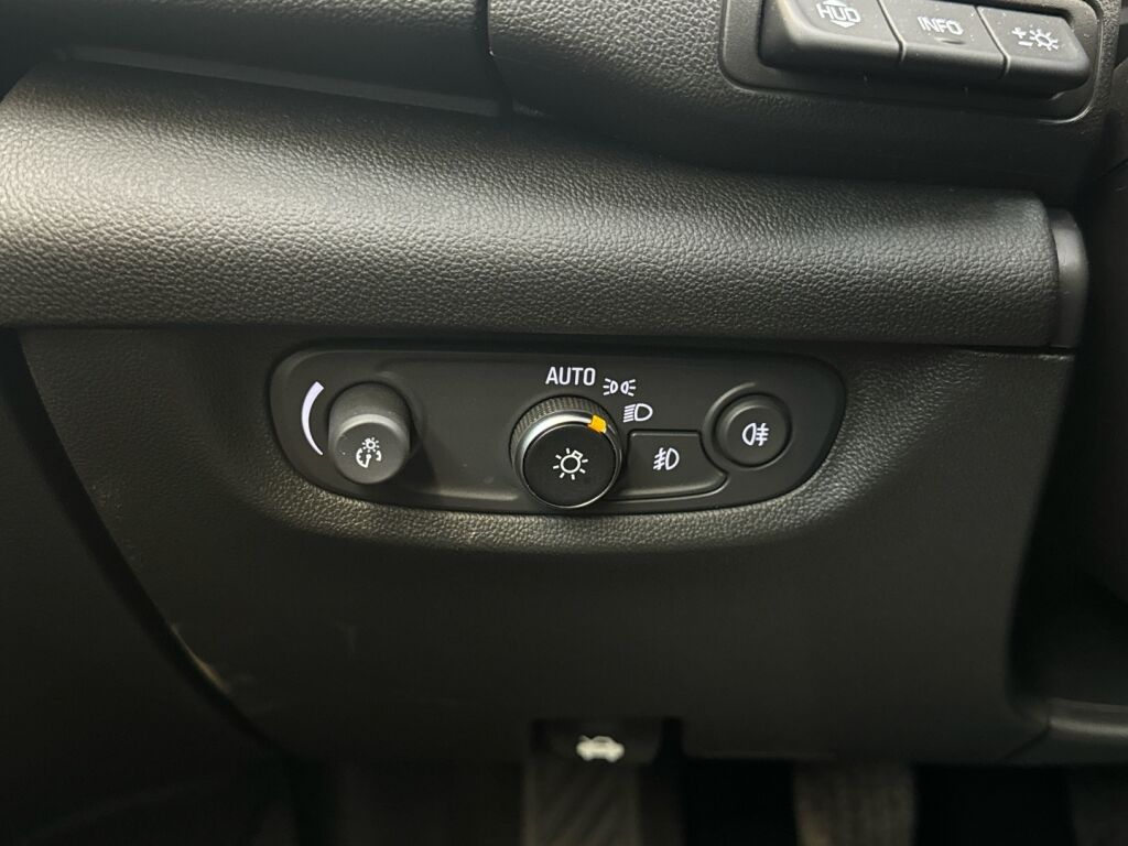Opel Insignia 2020 Harmaa