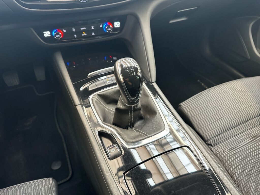 Opel Insignia 2020 Harmaa