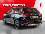 Mitsubishi Outlander PHEV 2016 Musta
