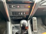 Mitsubishi L200 2020 Oranssi