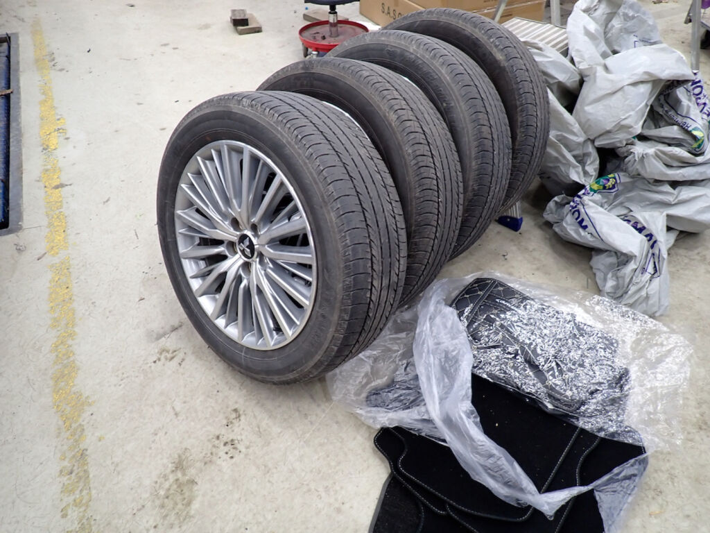 Mitsubishi Outlander PHEV 2020 Punainen