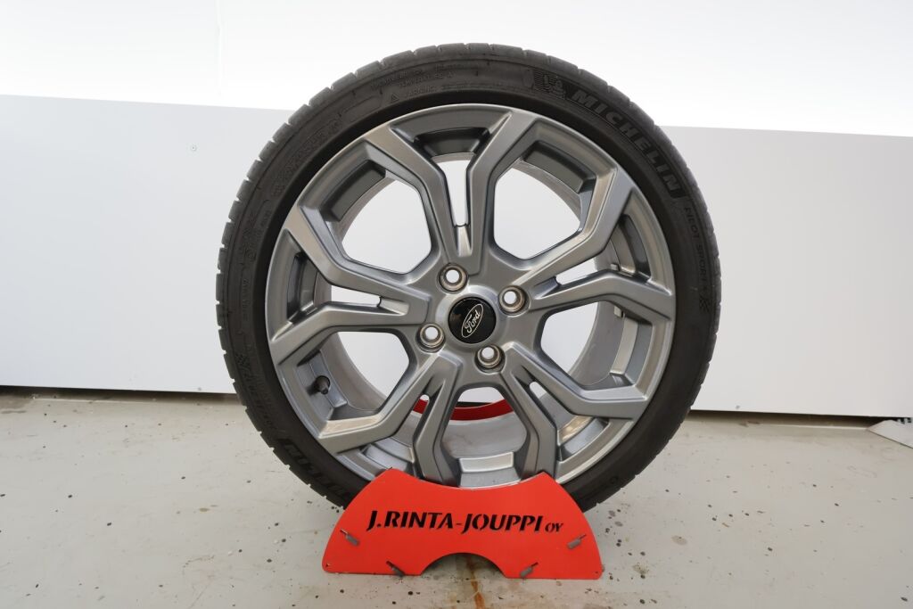 Ford Fiesta 2020 Sininen