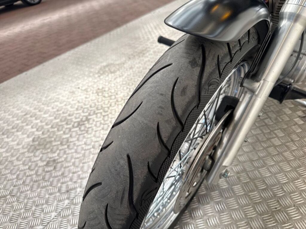 Harley-davidson Dyna 2004 