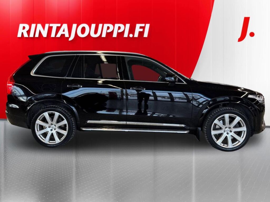 Volvo XC90 2020 Musta