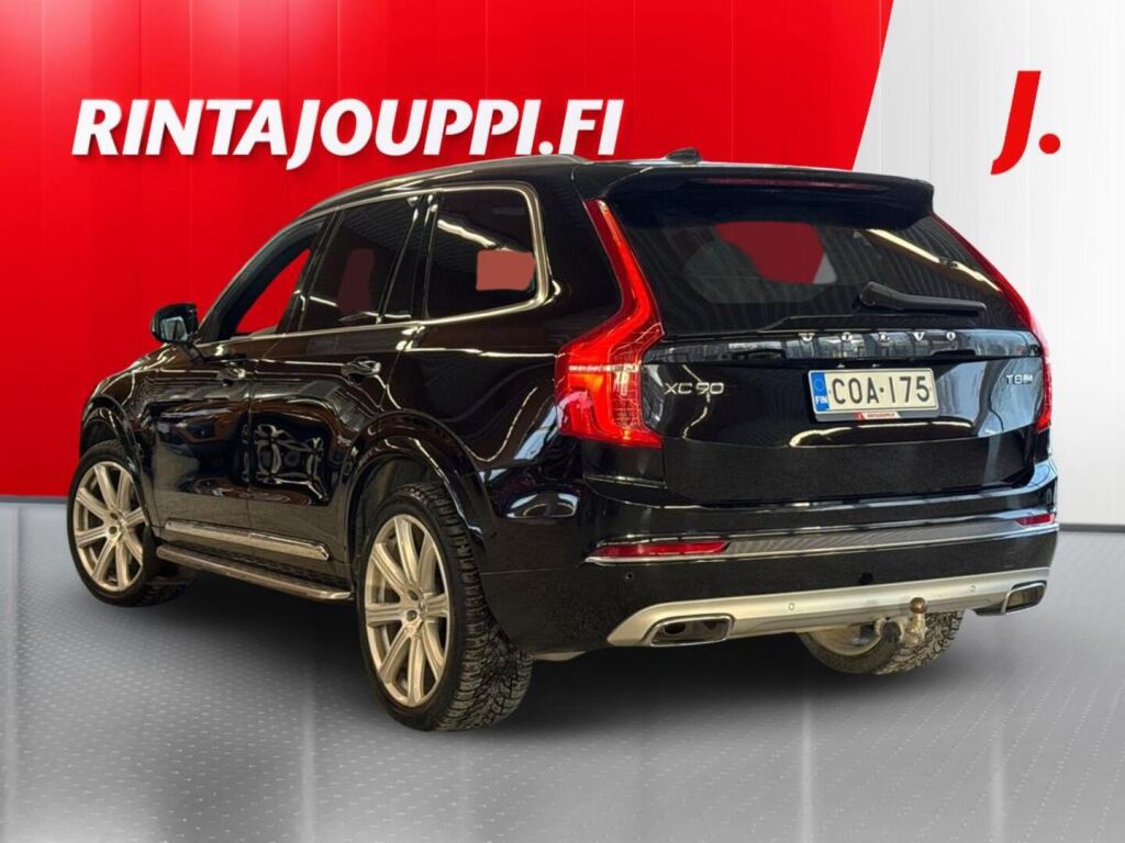 Volvo XC90 2020 Musta