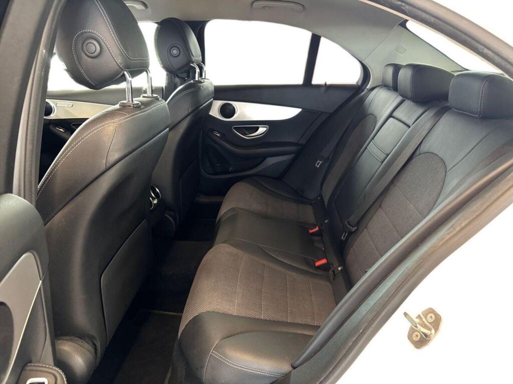 Mercedes-Benz C 2020 Valkoinen