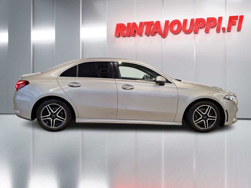 Mercedes-Benz A 2019 Harmaa