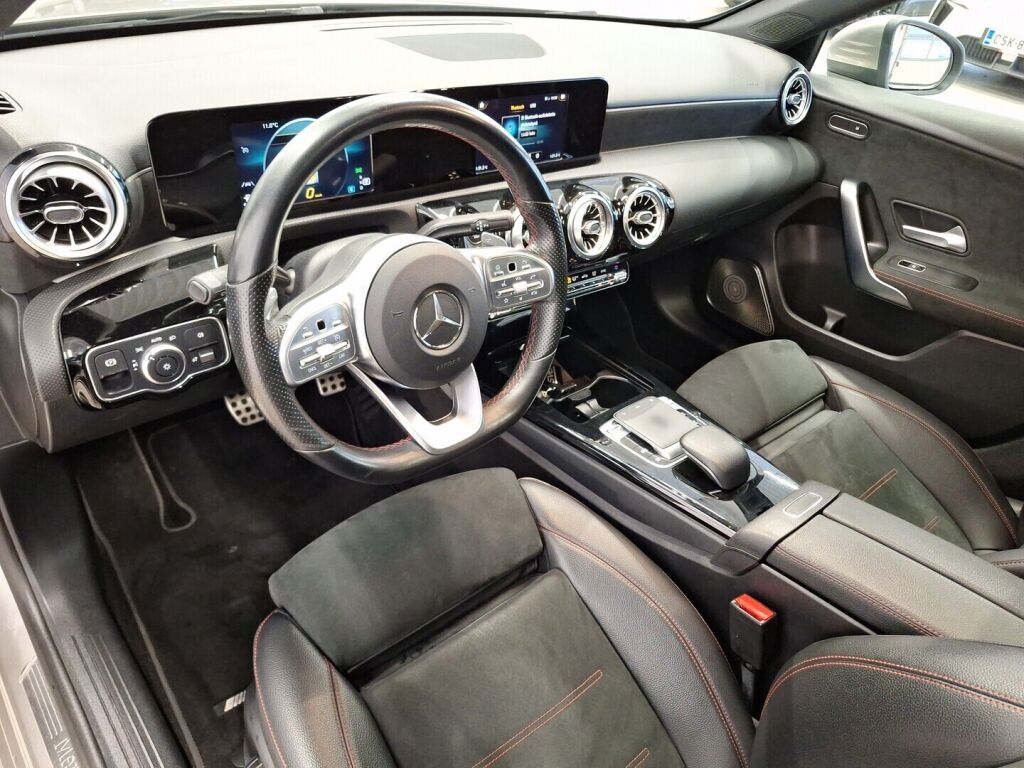 Mercedes-Benz A 2019 Harmaa