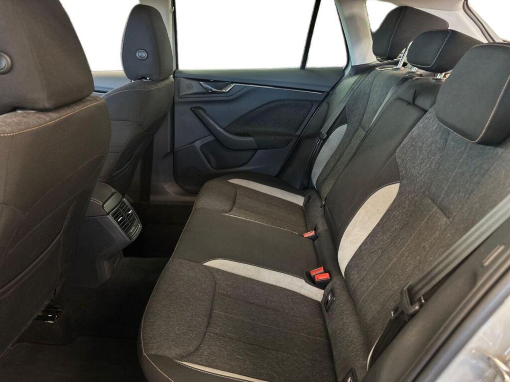 Skoda Kamiq 2019 Harmaa