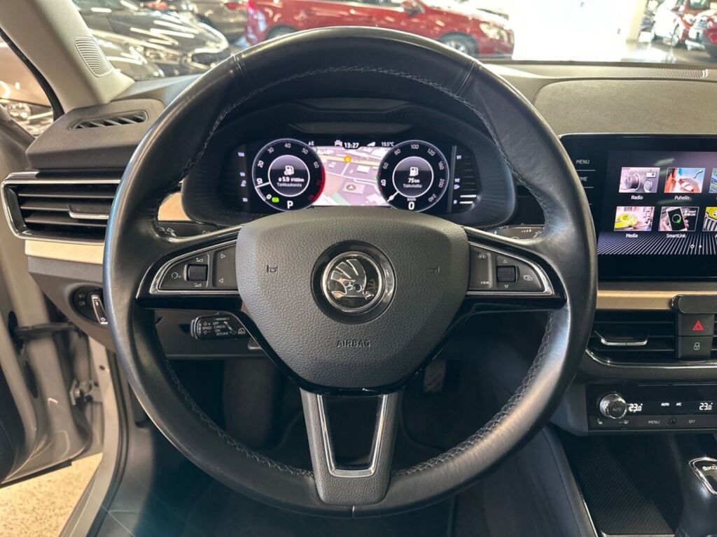 Skoda Kamiq 2019 Harmaa
