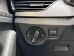 Skoda Scala 2019 Valkoinen