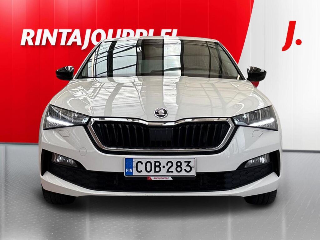 Skoda Scala 2019 Valkoinen