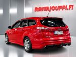 Ford Focus 2014 Punainen