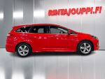 Ford Focus 2014 Punainen