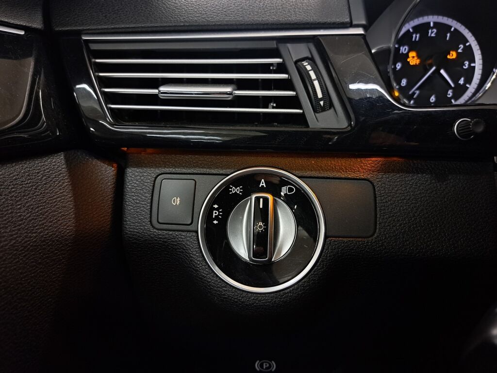 Mercedes-Benz E 2010 