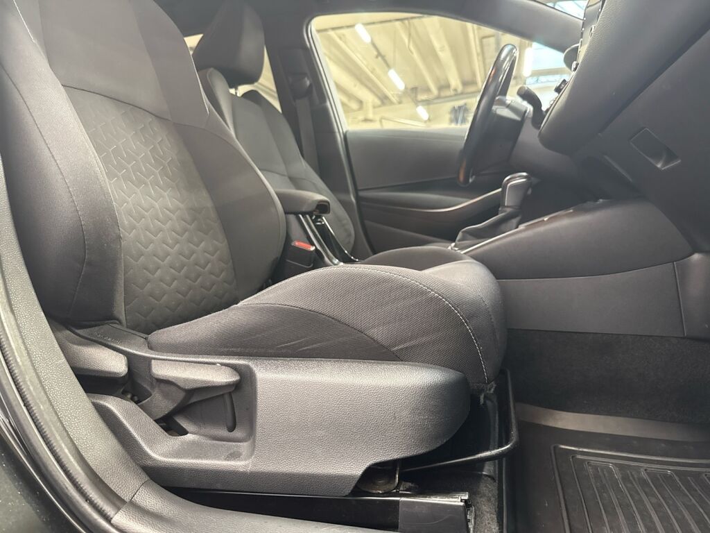 Toyota Corolla 2020 Musta