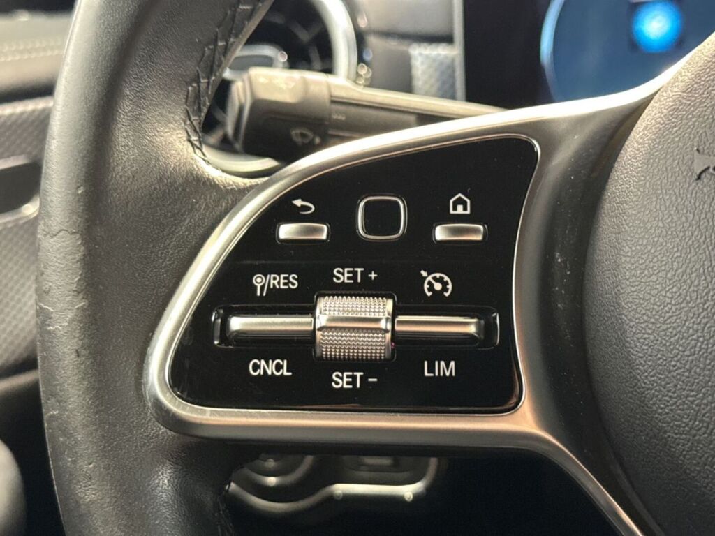 Mercedes-Benz CLA 2020 Musta