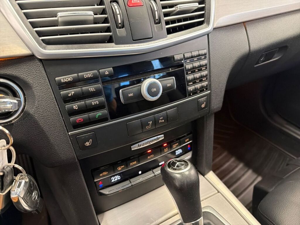 Mercedes-Benz E 2011 Hopea