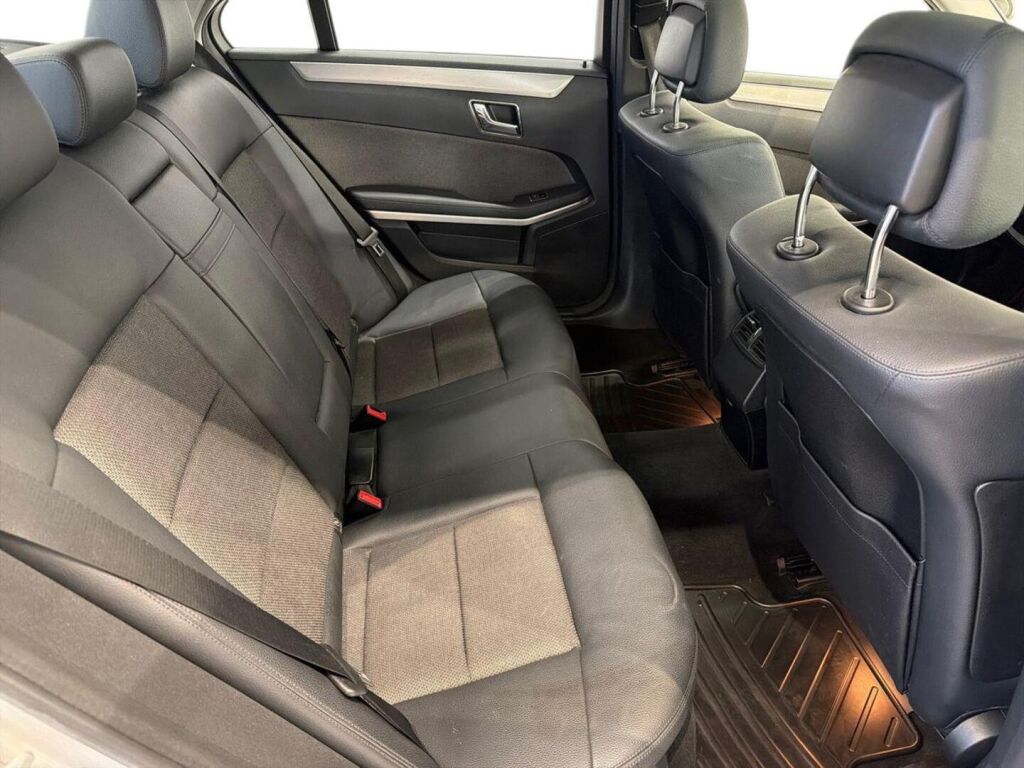 Mercedes-Benz E 2011 Hopea