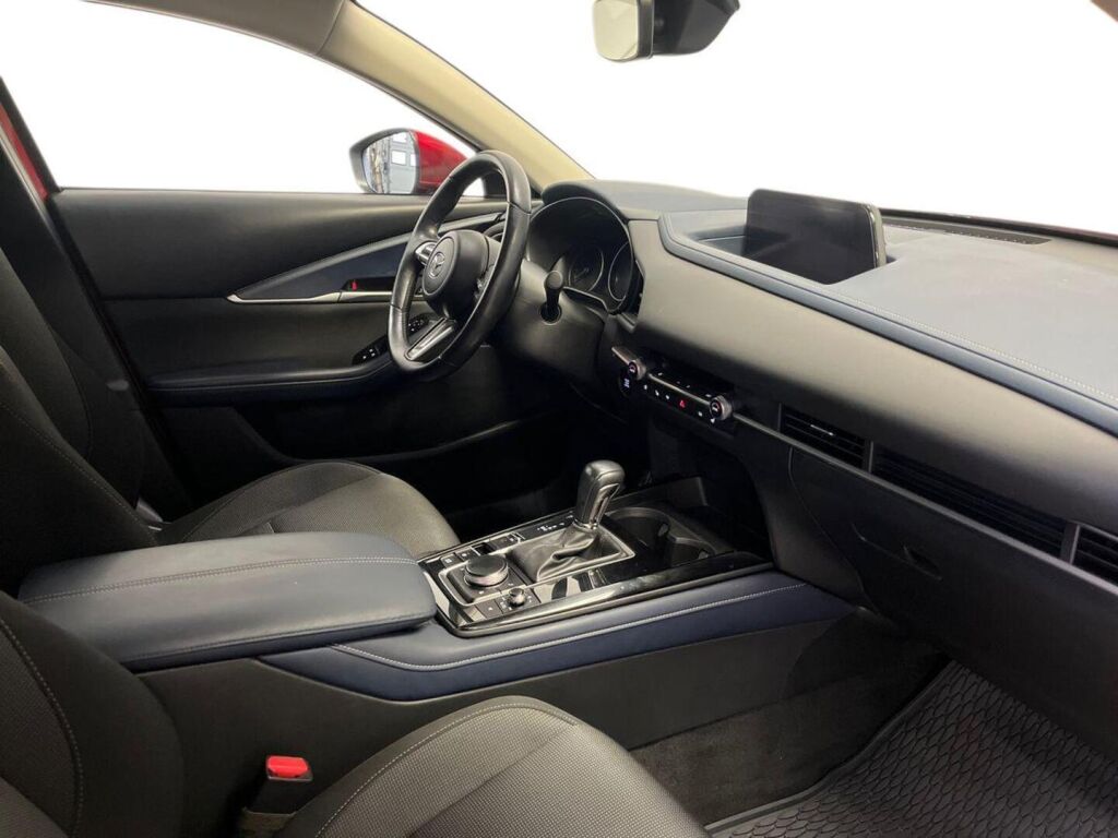 Mazda CX-30 2022 Punainen