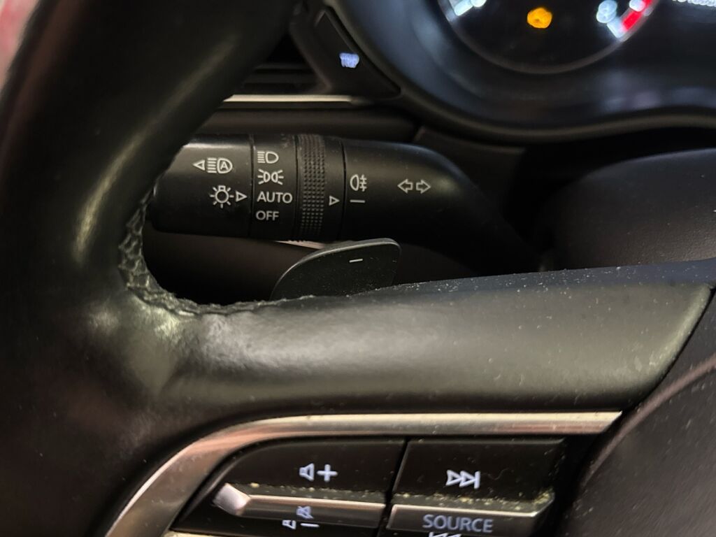 Mazda CX-30 2020 Punainen