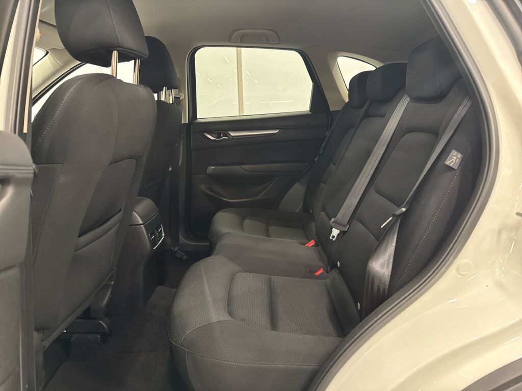 Mazda CX-5 2022 Valkoinen