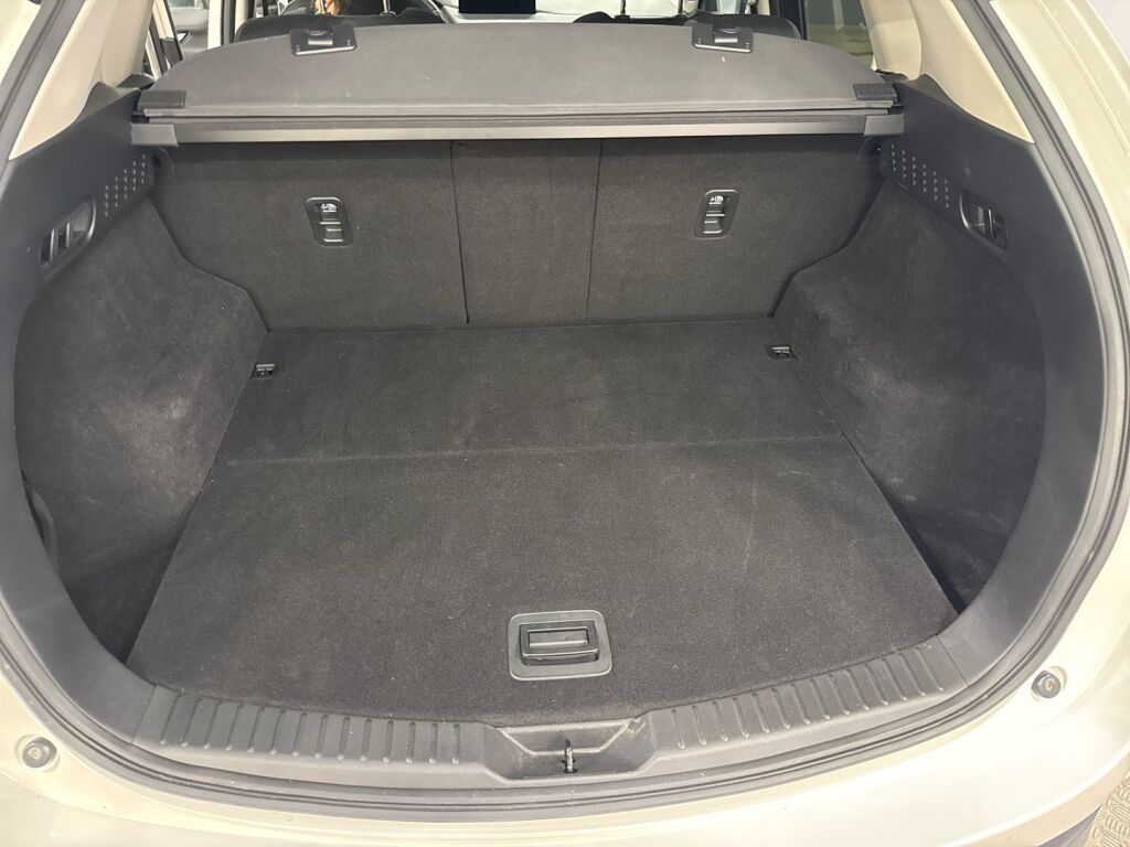 Mazda CX-5 2022 Valkoinen