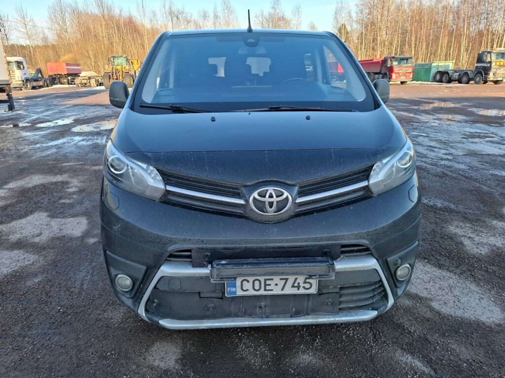 Toyota Proace Verso 2019 Musta