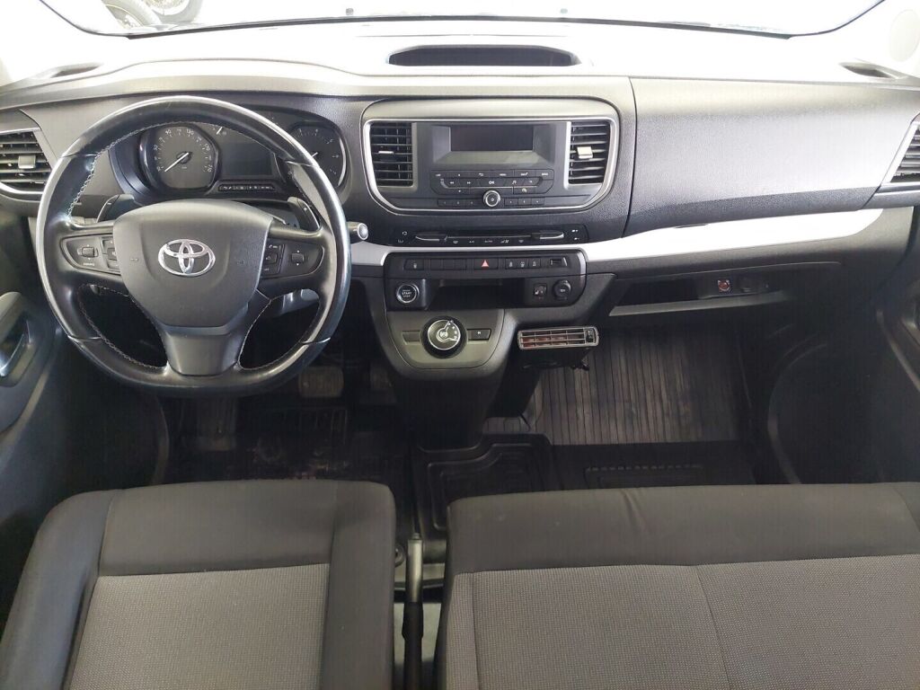 Toyota Proace Verso 2019 Musta
