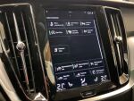 Volvo V60 2019 Musta