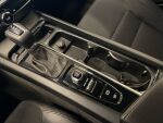 Volvo V60 2019 Musta