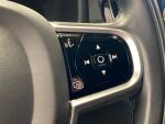 Volvo V60 2019 Musta