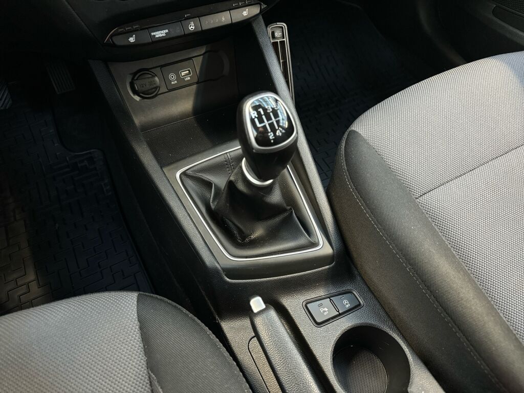 Hyundai i20 Hatchback 2020 Valkoinen