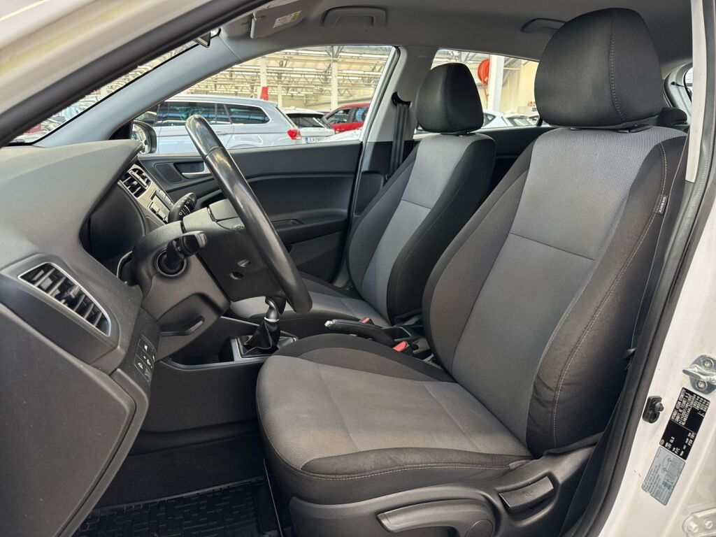 Hyundai i20 Hatchback 2020 Valkoinen