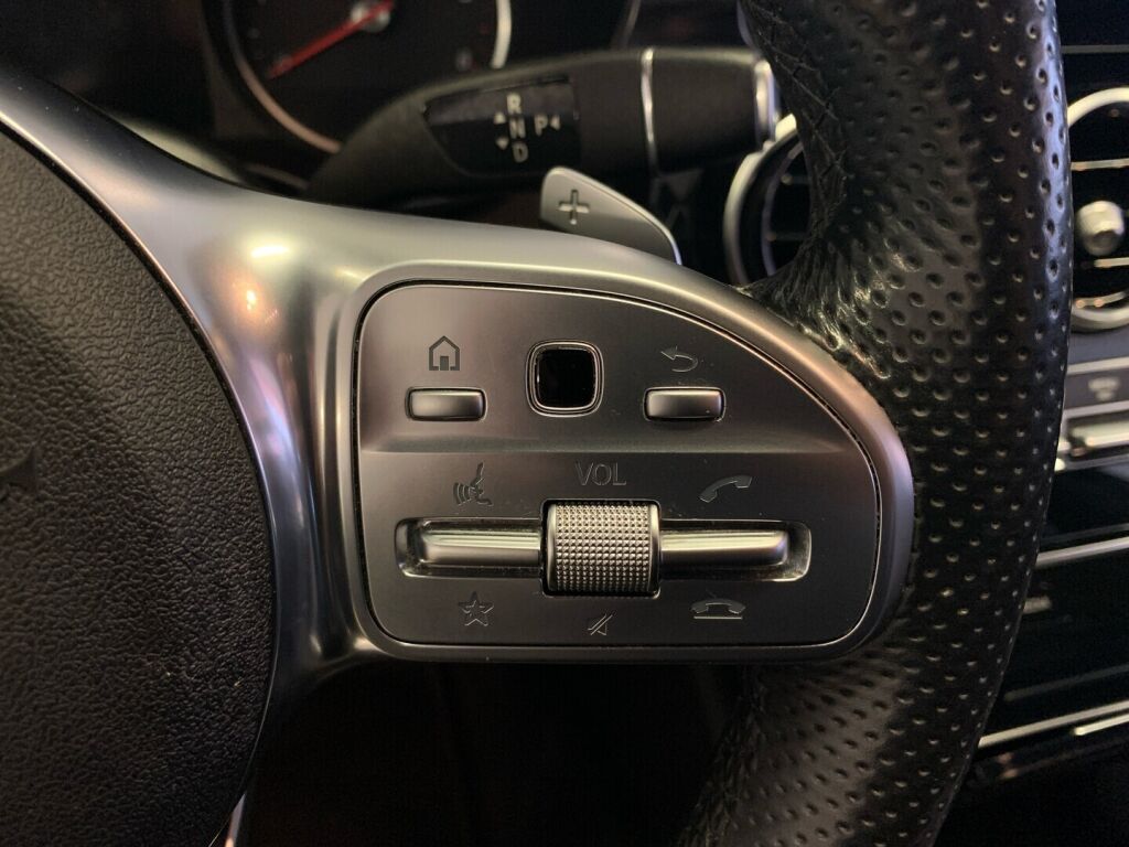 Mercedes-Benz C 2019 Harmaa