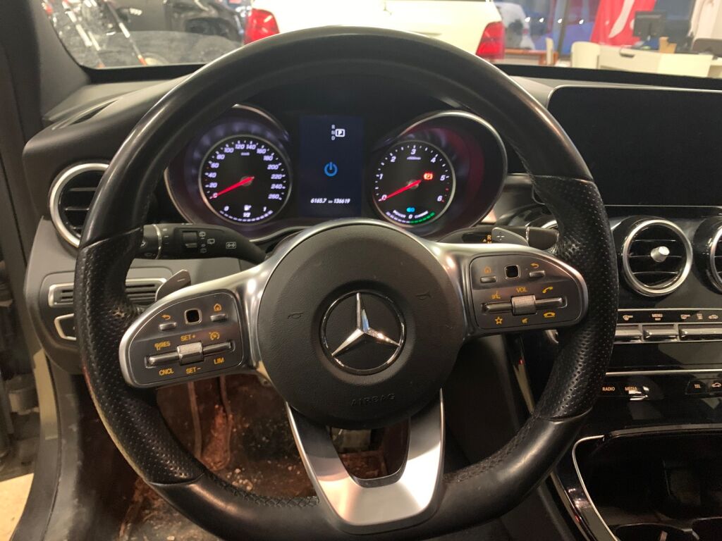Mercedes-Benz C 2019 Harmaa