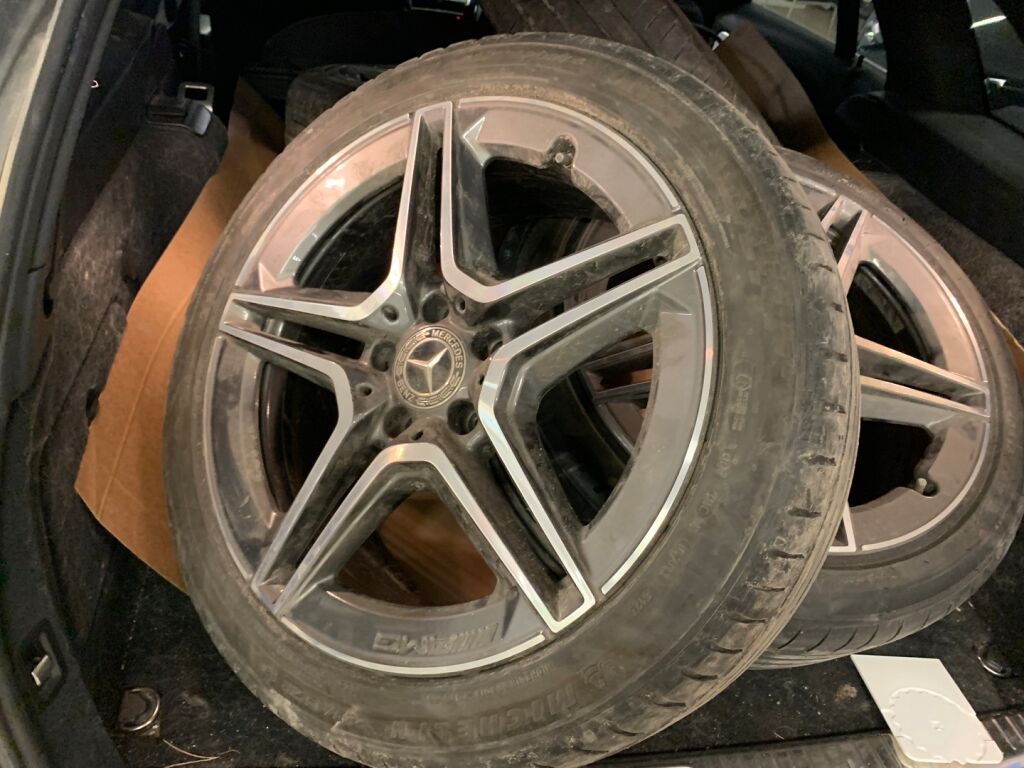 Mercedes-Benz C 2019 Harmaa