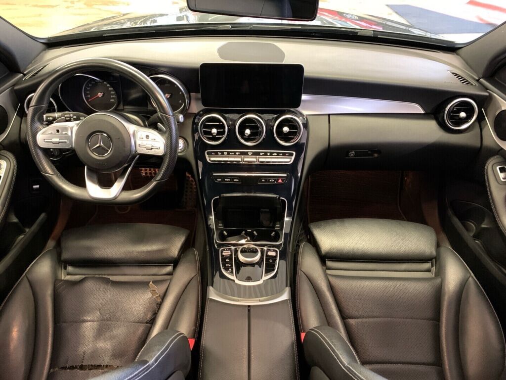 Mercedes-Benz C 2019 Harmaa