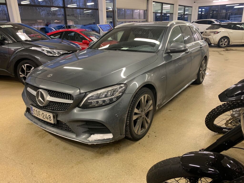 Mercedes-Benz C 2019 Harmaa