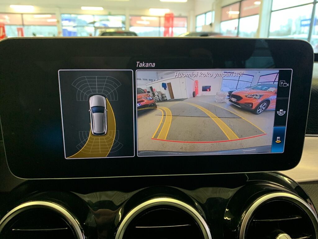 Mercedes-Benz C 2019 Harmaa