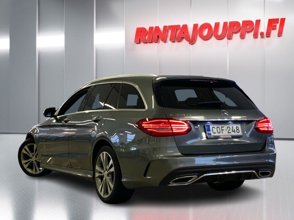 Mercedes-Benz C 2019 Harmaa