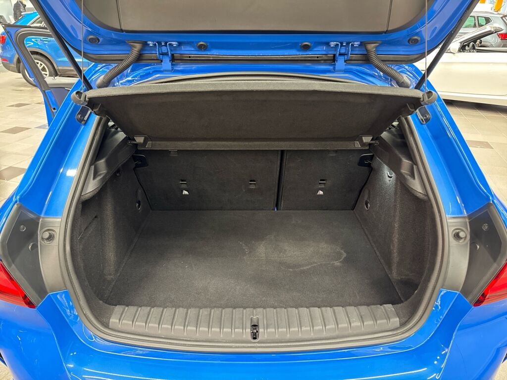 BMW M135I 2020 Sininen