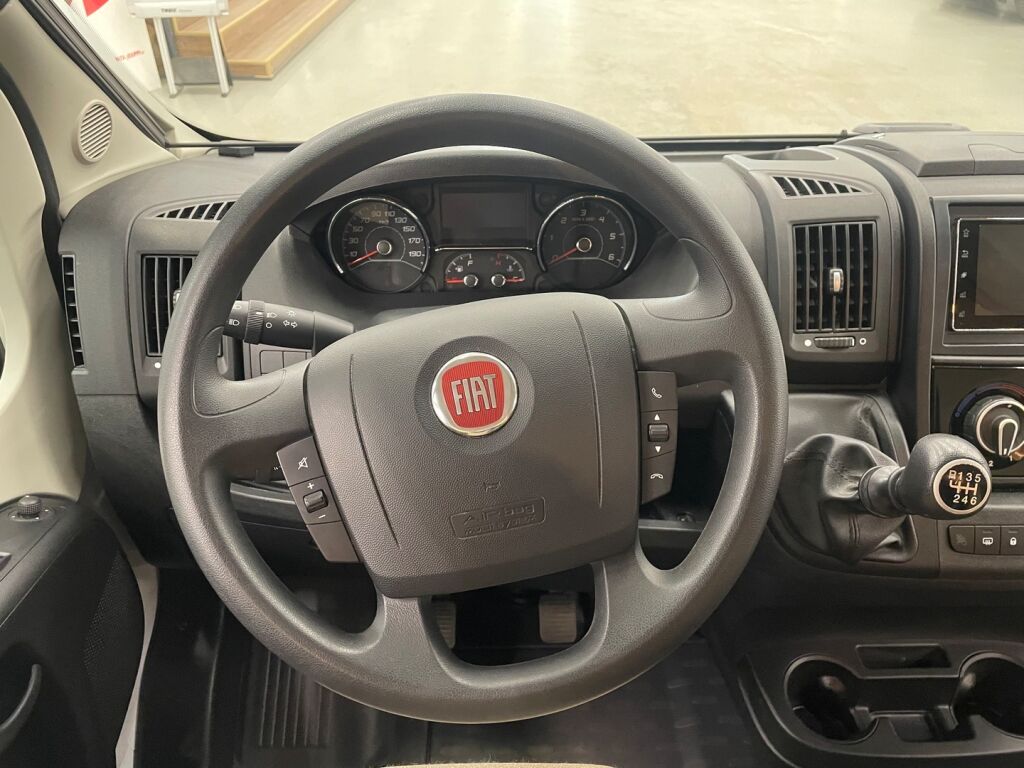 Weinsberg Carabus 600 ME 2020 Valkoinen