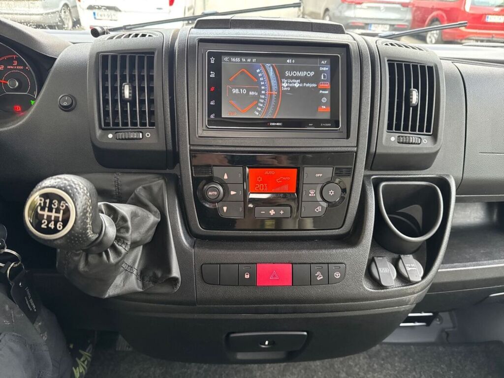 Dethleffs Pulse I 7051 DBM 2020 Valkoinen