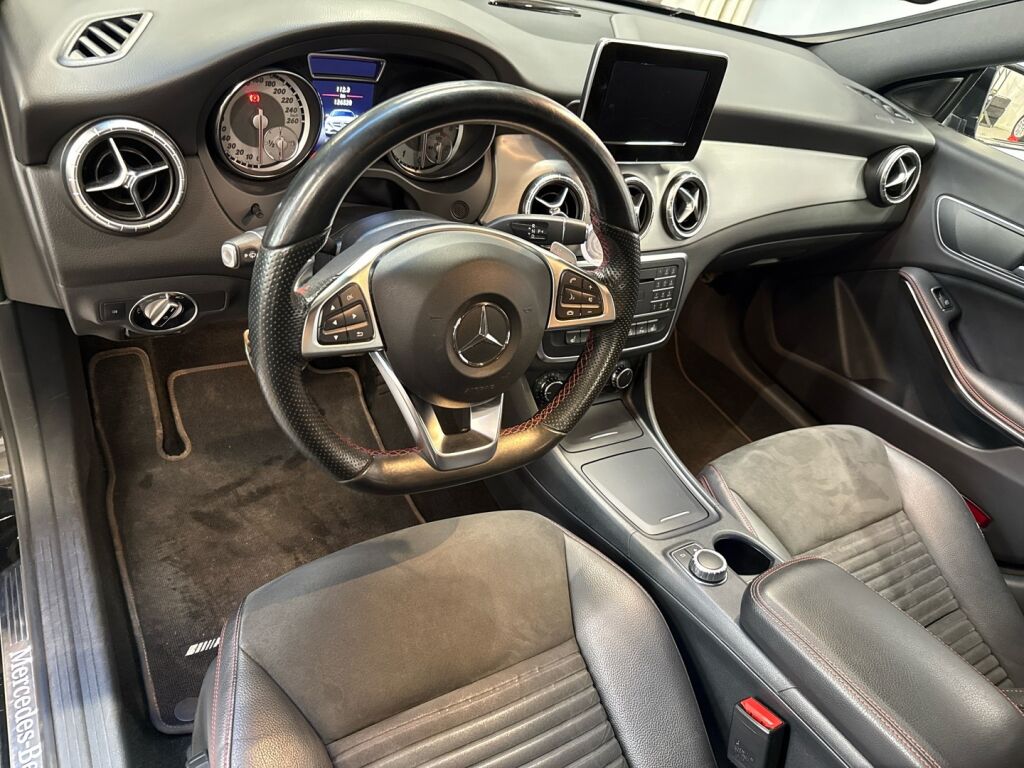 Mercedes-Benz CLA 2015 