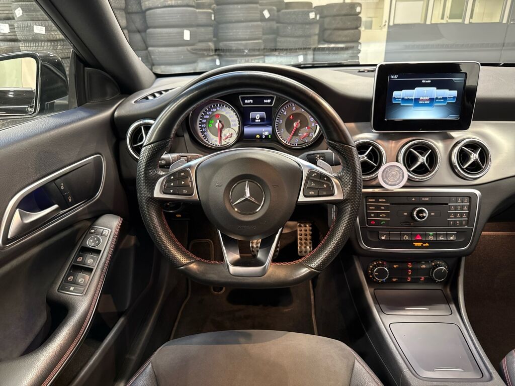 Mercedes-Benz CLA 2015 